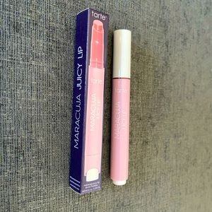 Tarte Maracuja Juicy Lip in Hibiscus
